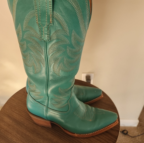 Tecovas Leather Annie Boot, teal color size 5.5 - Picture 3 of 4